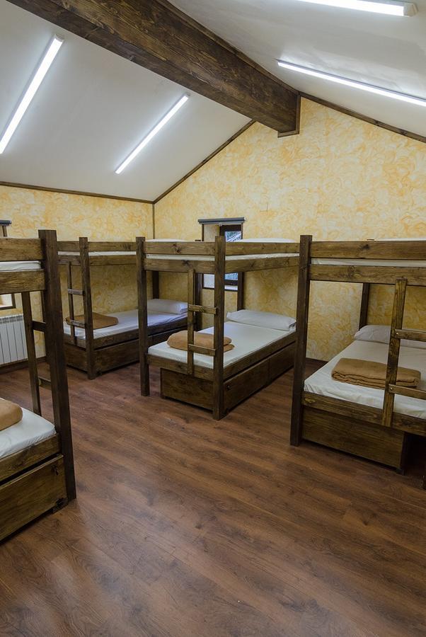 Albergue Villa De Bulnes Εξωτερικό φωτογραφία