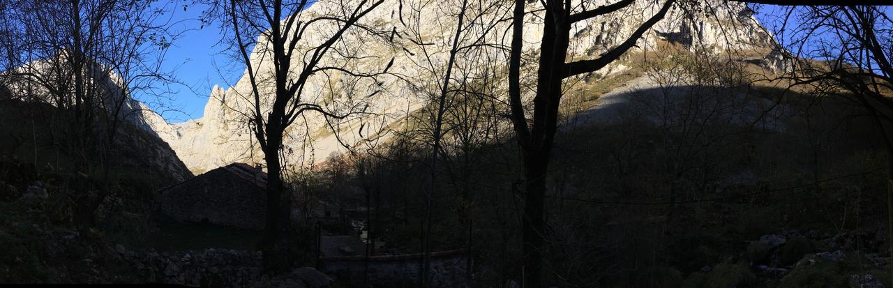 Albergue Villa De Bulnes Εξωτερικό φωτογραφία